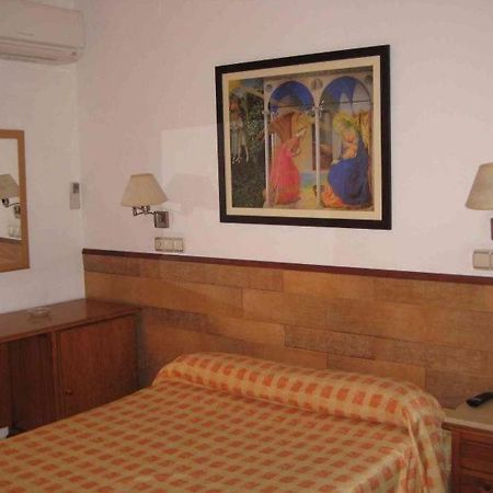 Hostal Boutique El Patio Lepe Luaran gambar